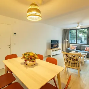 Apartment Charming 2 Bedroom By Torre Del Oro By Ocityzen, Seville