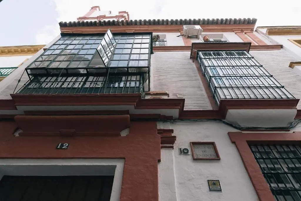 Esencia De Sevilla 0*, Seville